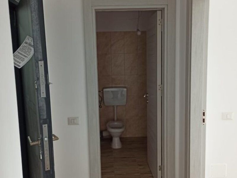 Postalionului, 2cam, zona Mall Gr. Arena, STB/ 241-1min, metrou Ap. Patriei 7min